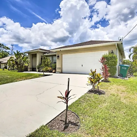 Cape Coral Canalfront Home With Pool And Dock